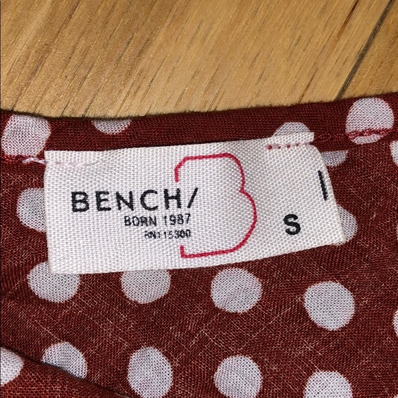 Bench off the shoulder polka dot shirt - Picture 4 of 5